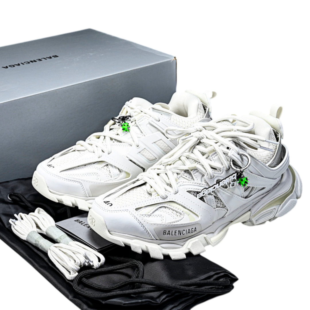 Track Trainer 'White' (Charm)