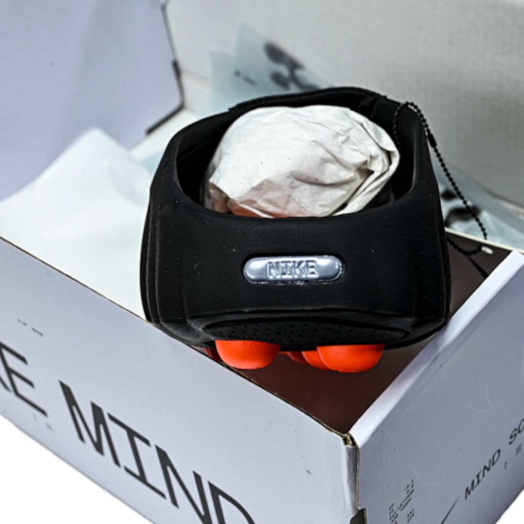 Mind 001 Slide 'Black Chrome'