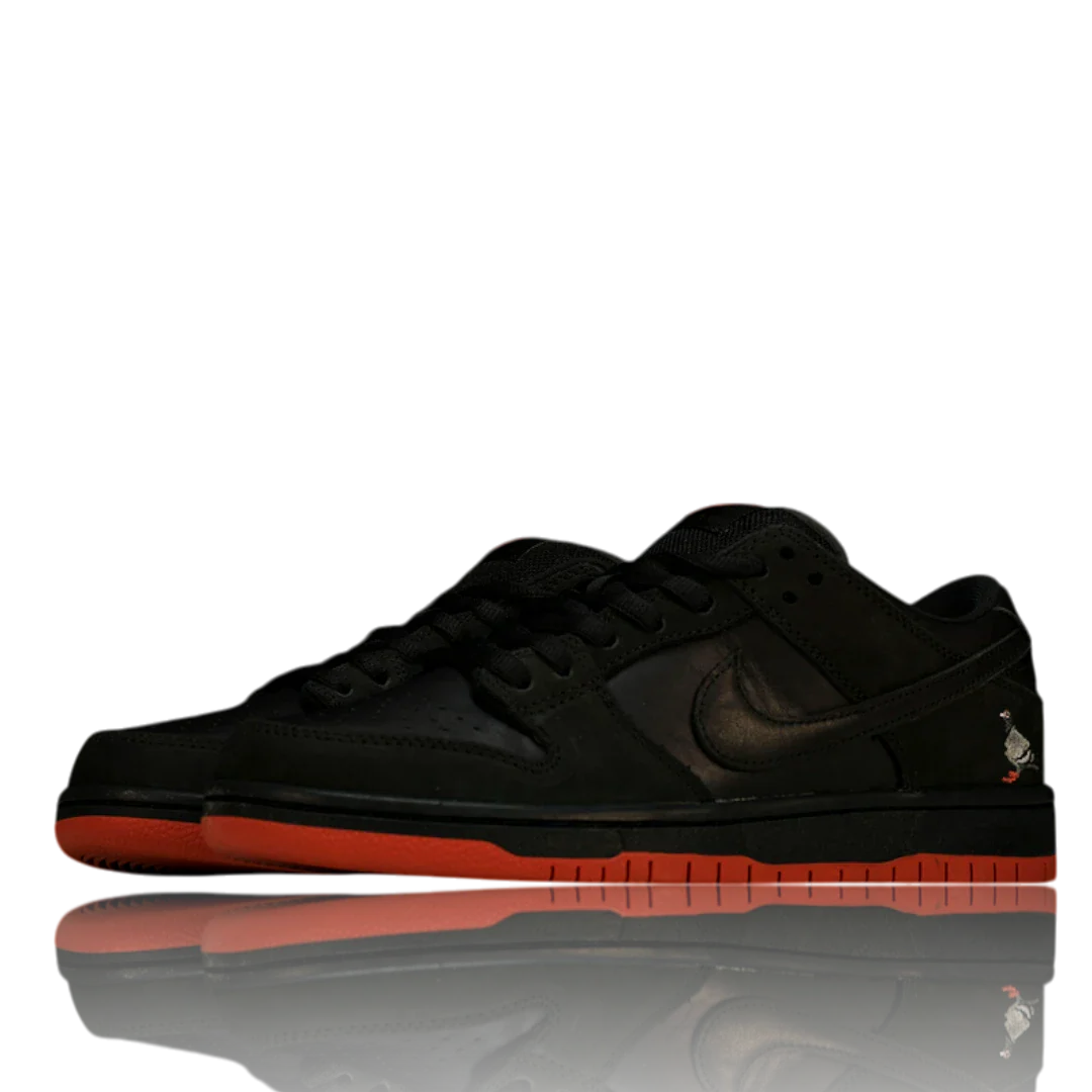 (CLEARANCE) Jeff Staple x SB Dnk Low 'Black Pigeon'