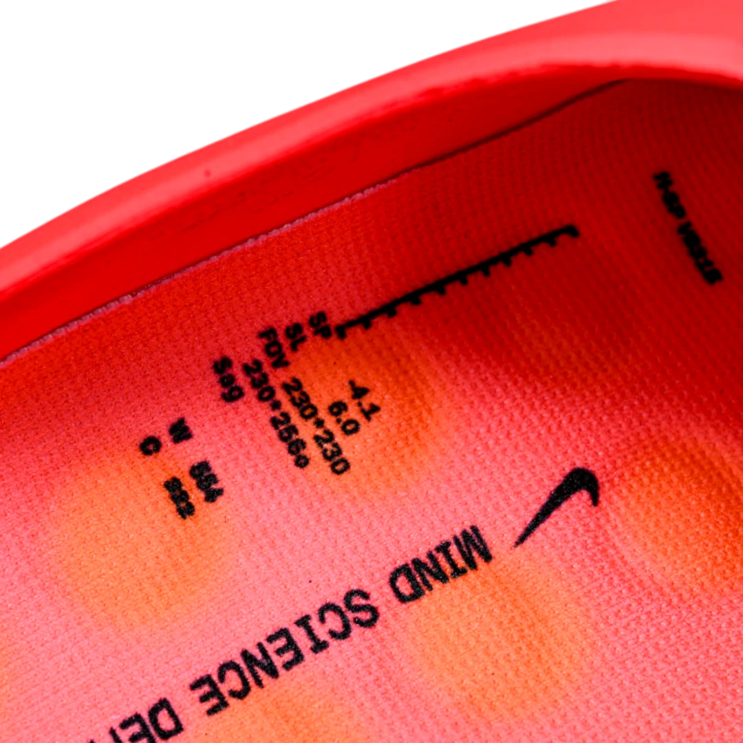 Mind 001 Slide 'Solar Red'