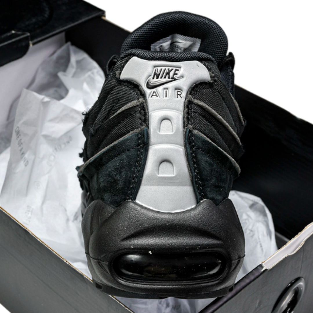 (CLEARANCE) AM95 x Comme des Garcons 'Black'