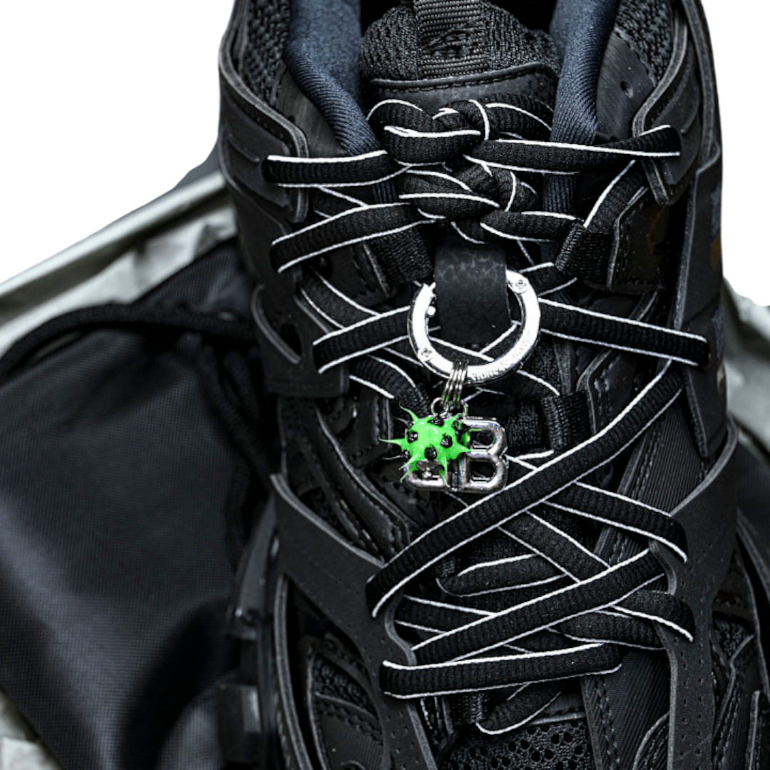Track Trainer 'Black' (Charm)