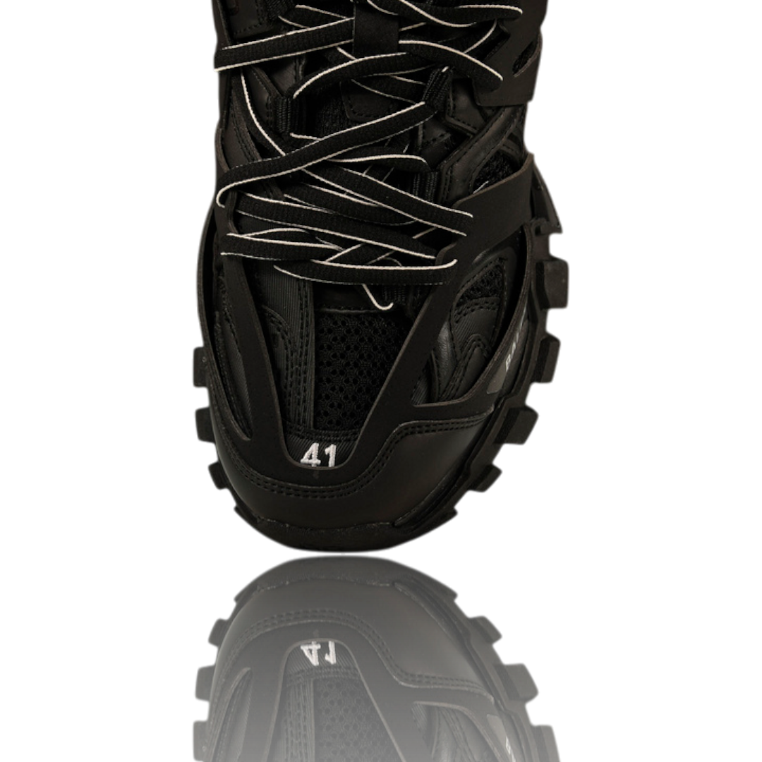 Track Trainer 'Triple Black'