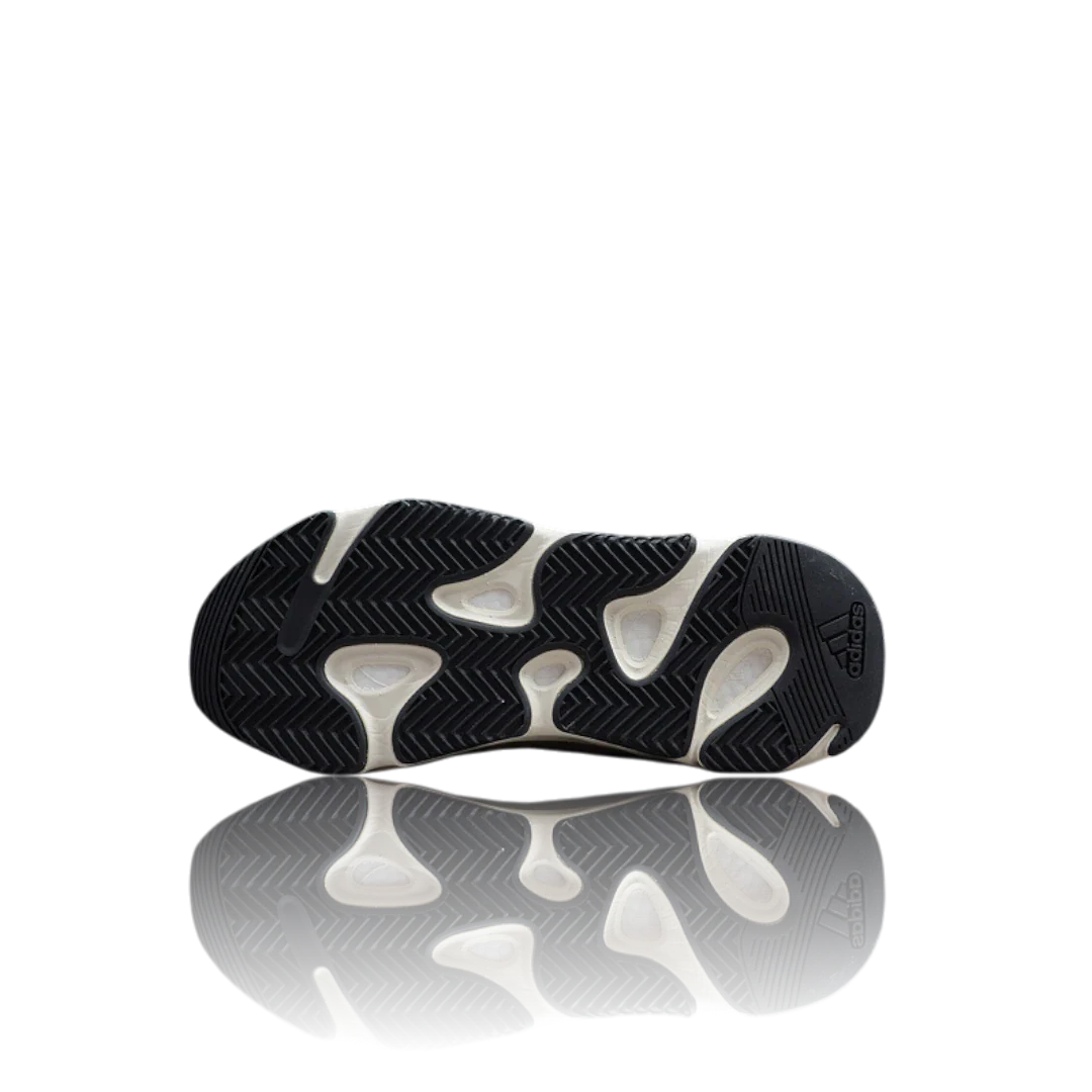 (CLEARANCE) Yzy 700 V2 'Static'