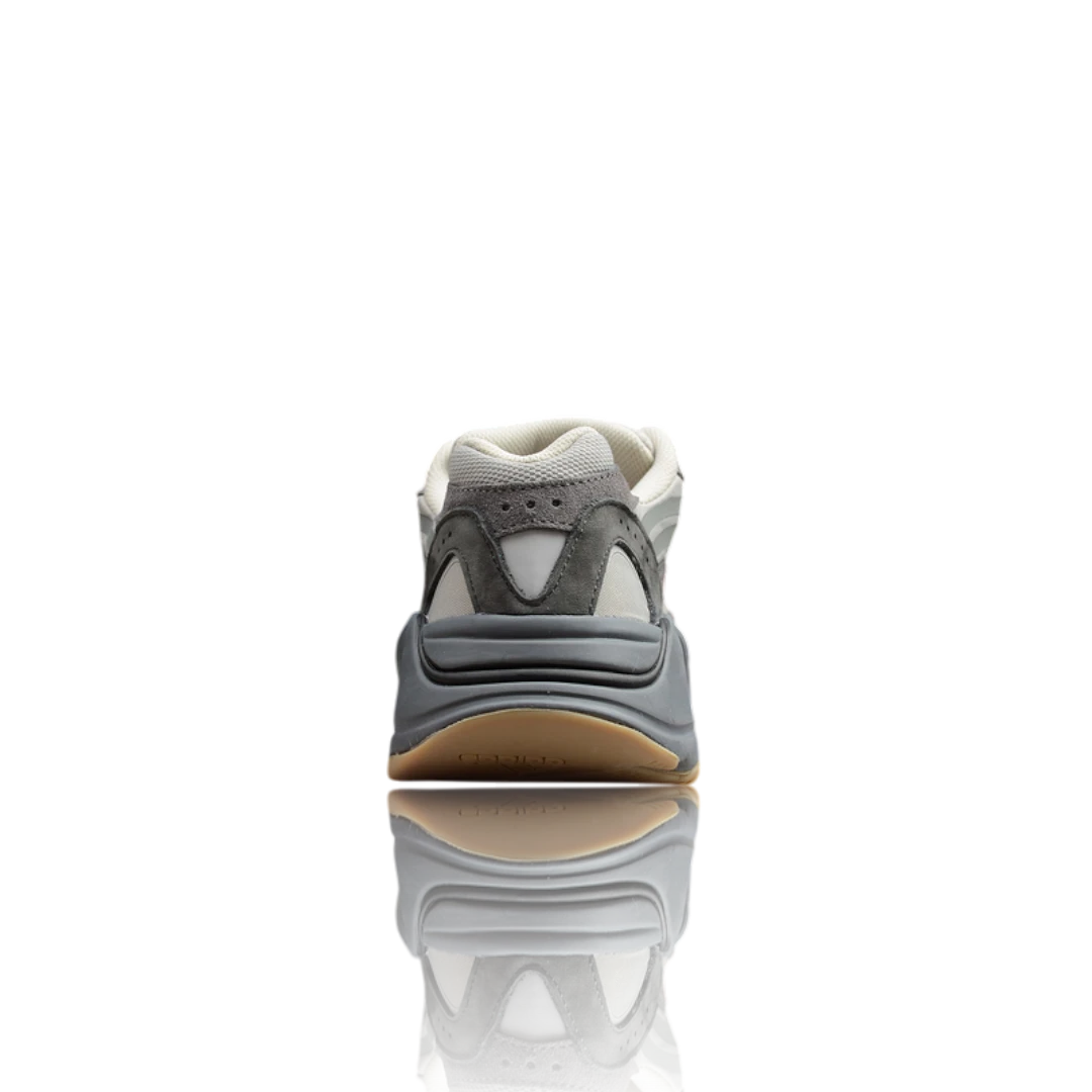 Yzy 700 V2 'Tephra'