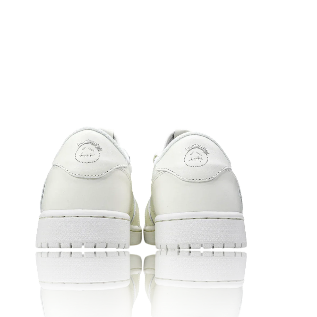 (CLEARANCE) Travis Scott x AJ1 Low OG 'Michael Rubin White Party' Friends & Family