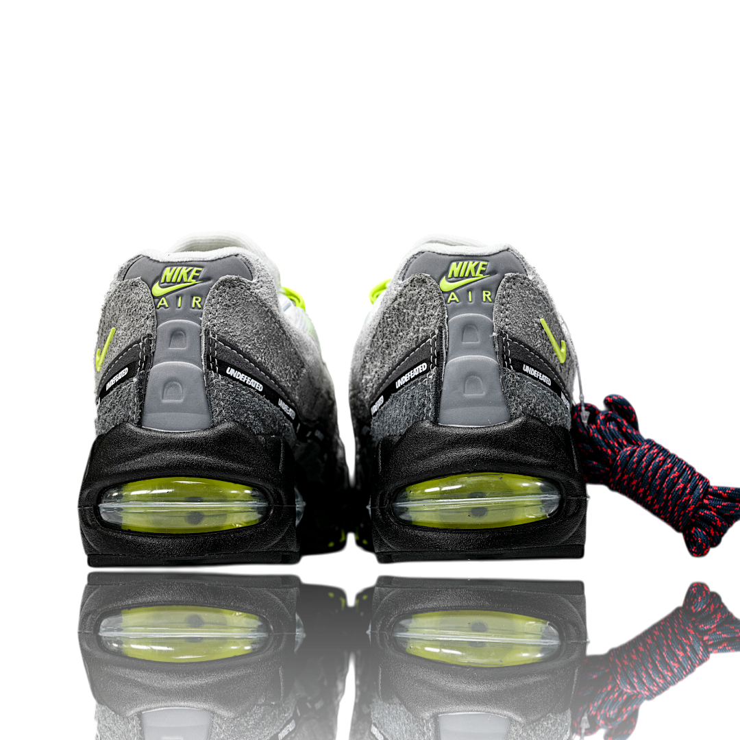 AM95 SP x Undefeated Geo 'Geo NYC Neon'