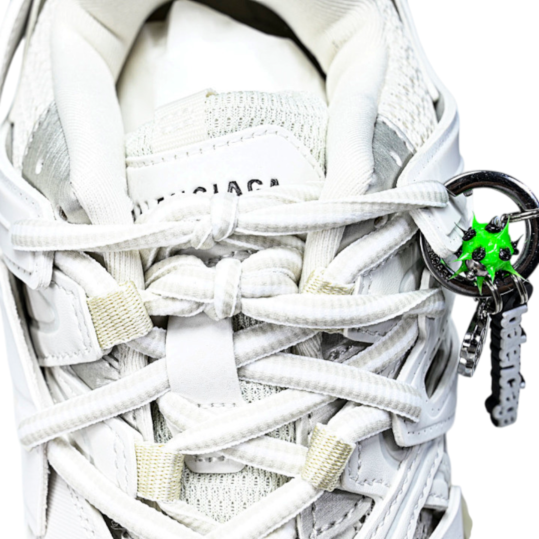 Track Trainer 'White' (Charm)