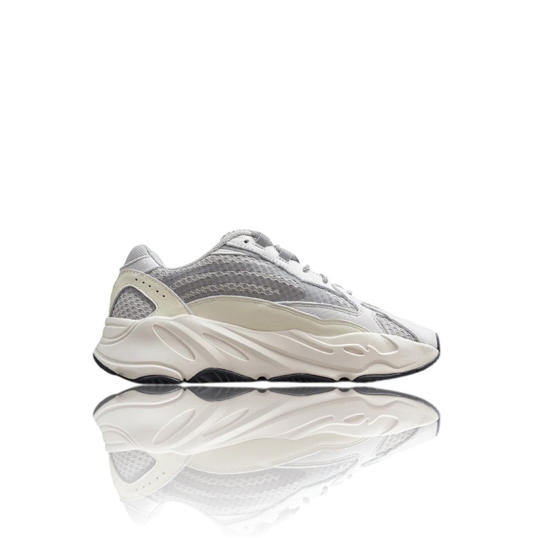 (CLEARANCE) Yzy 700 V2 'Static'
