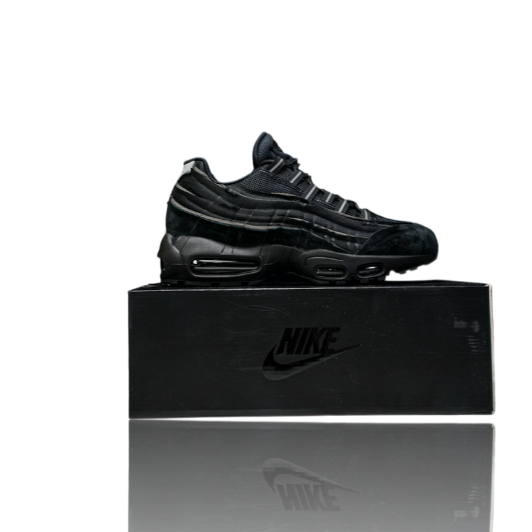 (CLEARANCE) AM95 x Comme des Garcons 'Black'