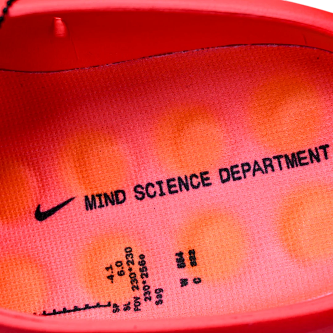 Mind 001 Slide 'Solar Red'