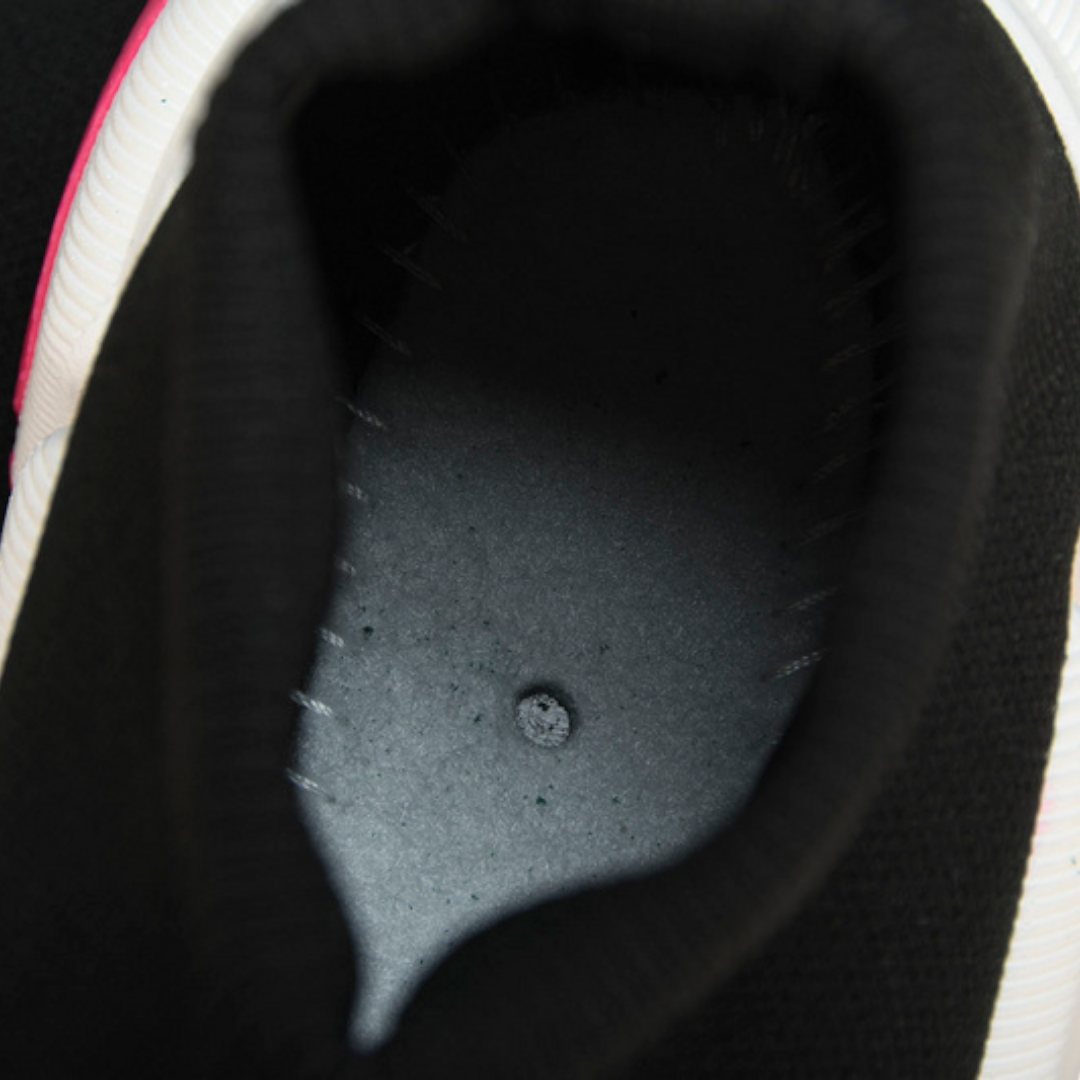 Speed 2.0 Trainers 'Black White Pink'