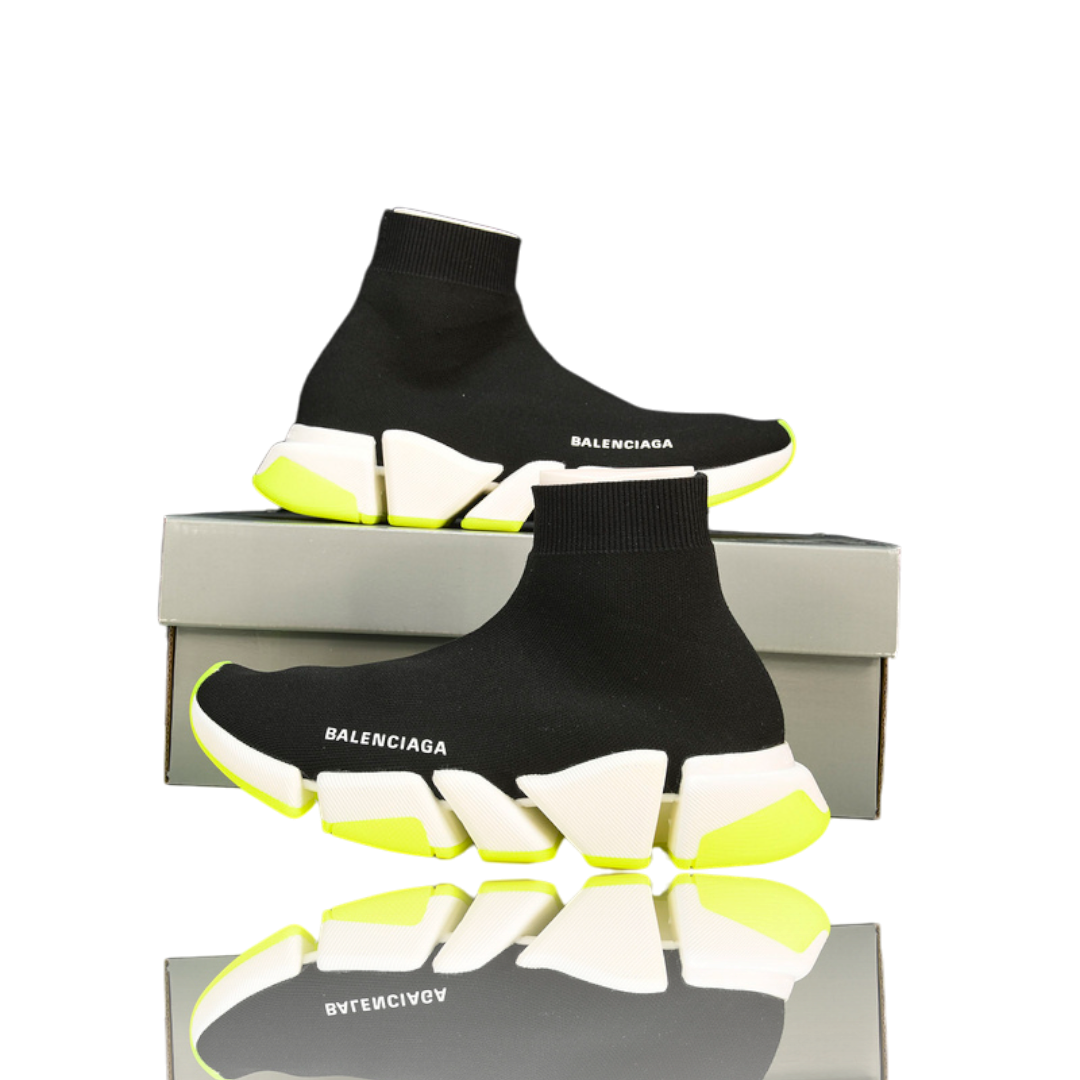 Speed 2.0 Trainers 'Black White Green'