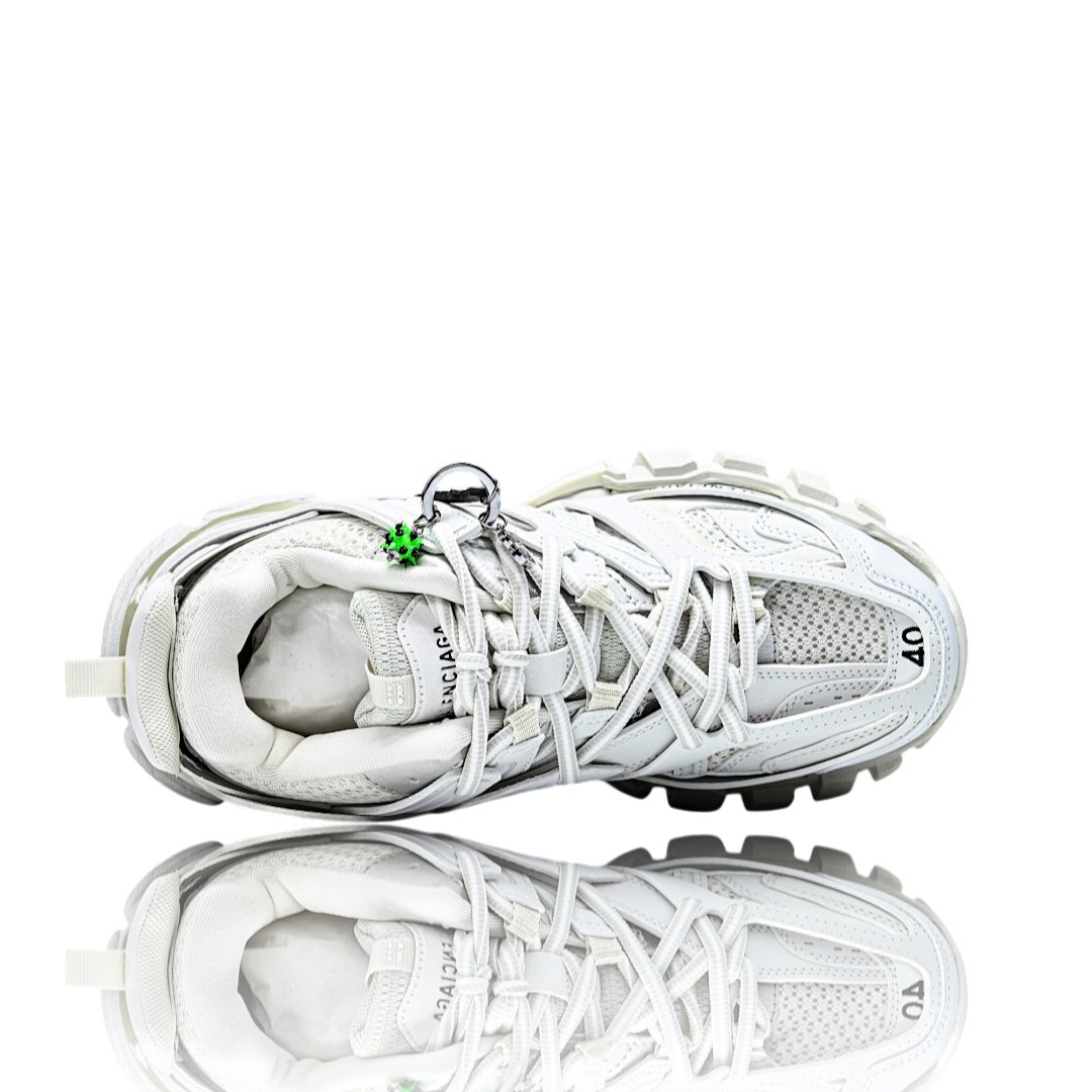 Track Trainer 'White' (Charm)