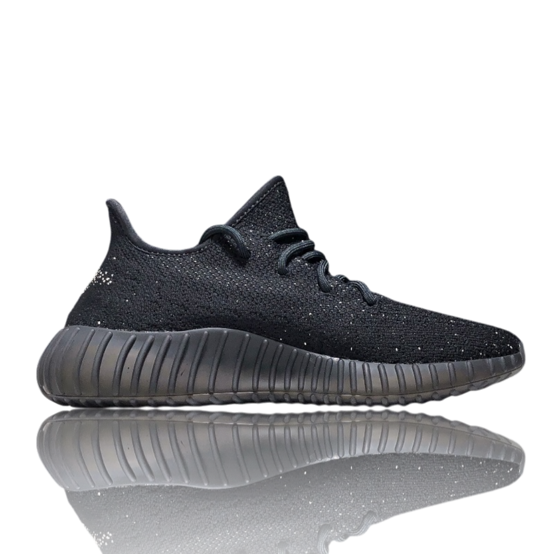(CLEARANCE) Yzy Boost 350 V2 'Core Black White'