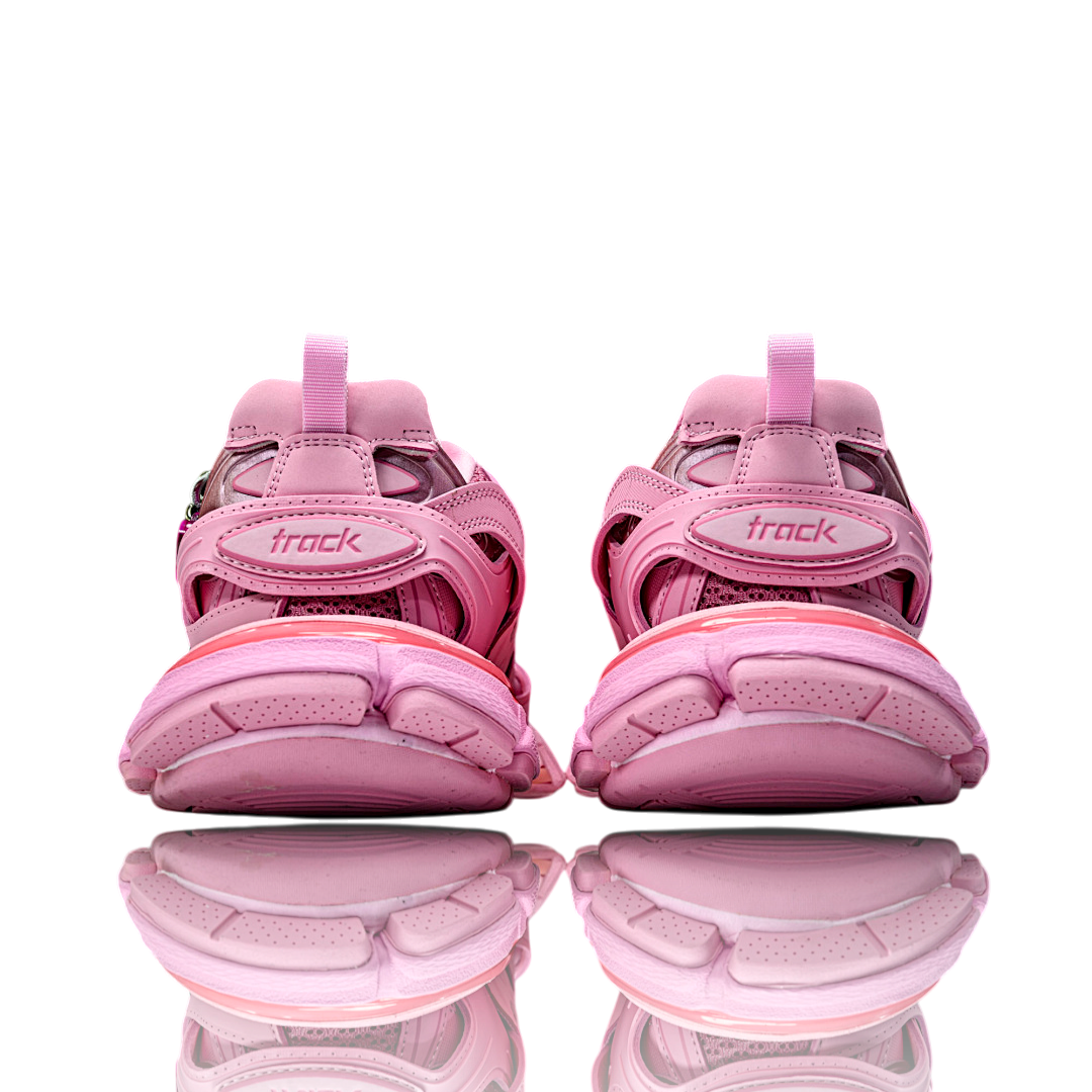 Track Trainer 'Pink' (Charm)