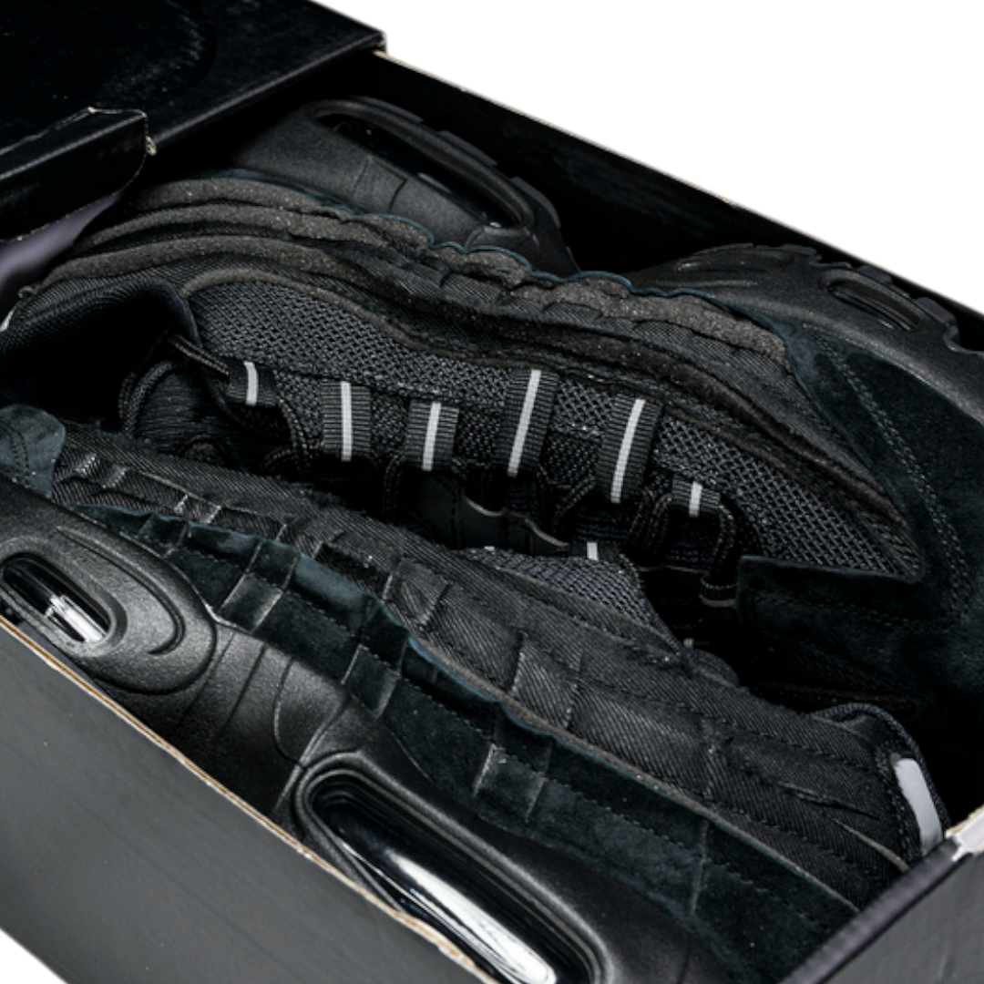 (CLEARANCE) AM95 x Comme des Garcons 'Black'
