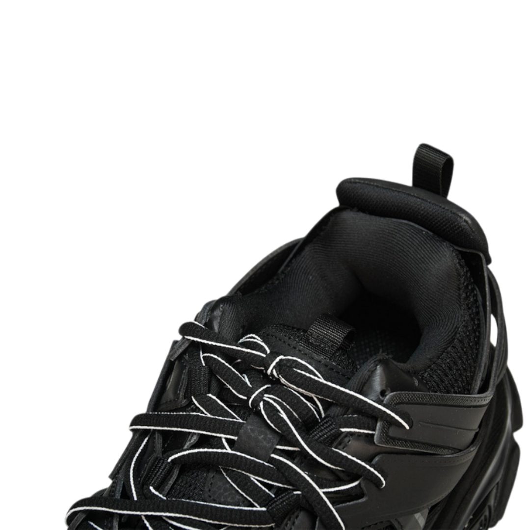 Track Trainer 'Triple Black'