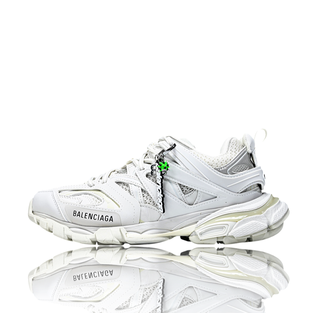 Track Trainer 'White' (Charm)
