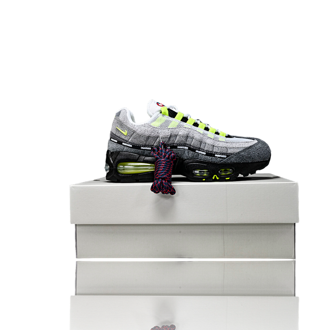 AM95 SP x Undefeated Geo 'Geo NYC Neon'