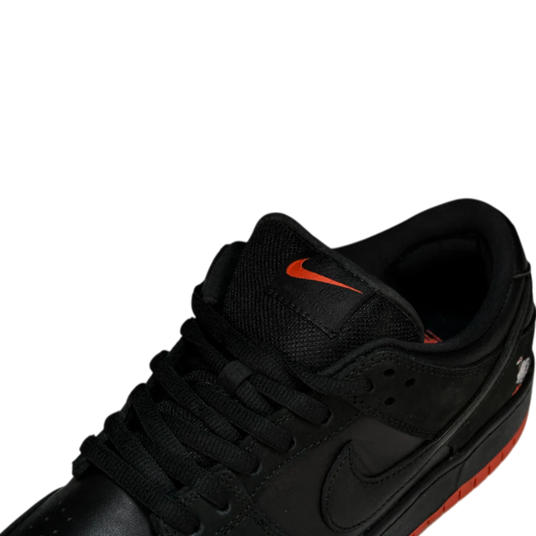 (CLEARANCE) Jeff Staple x SB Dnk Low 'Black Pigeon'