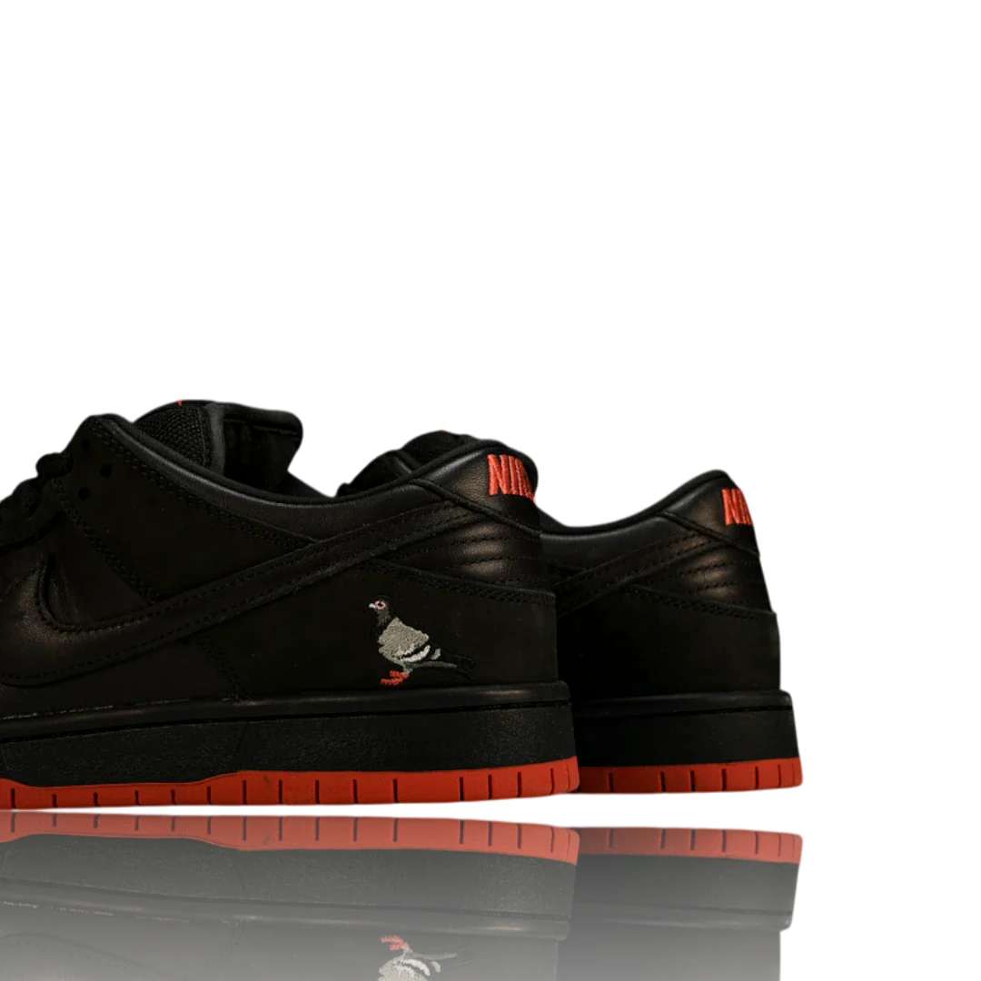 (CLEARANCE) Jeff Staple x SB Dnk Low 'Black Pigeon'