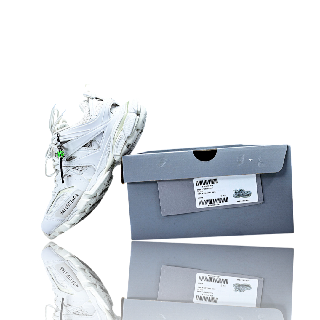 Track Trainer 'White' (Charm)