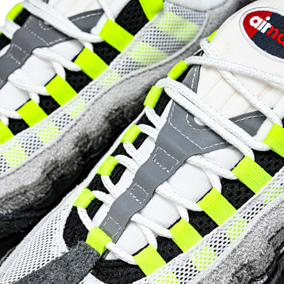 AM95 SP x Undefeated Geo 'Geo NYC Neon'