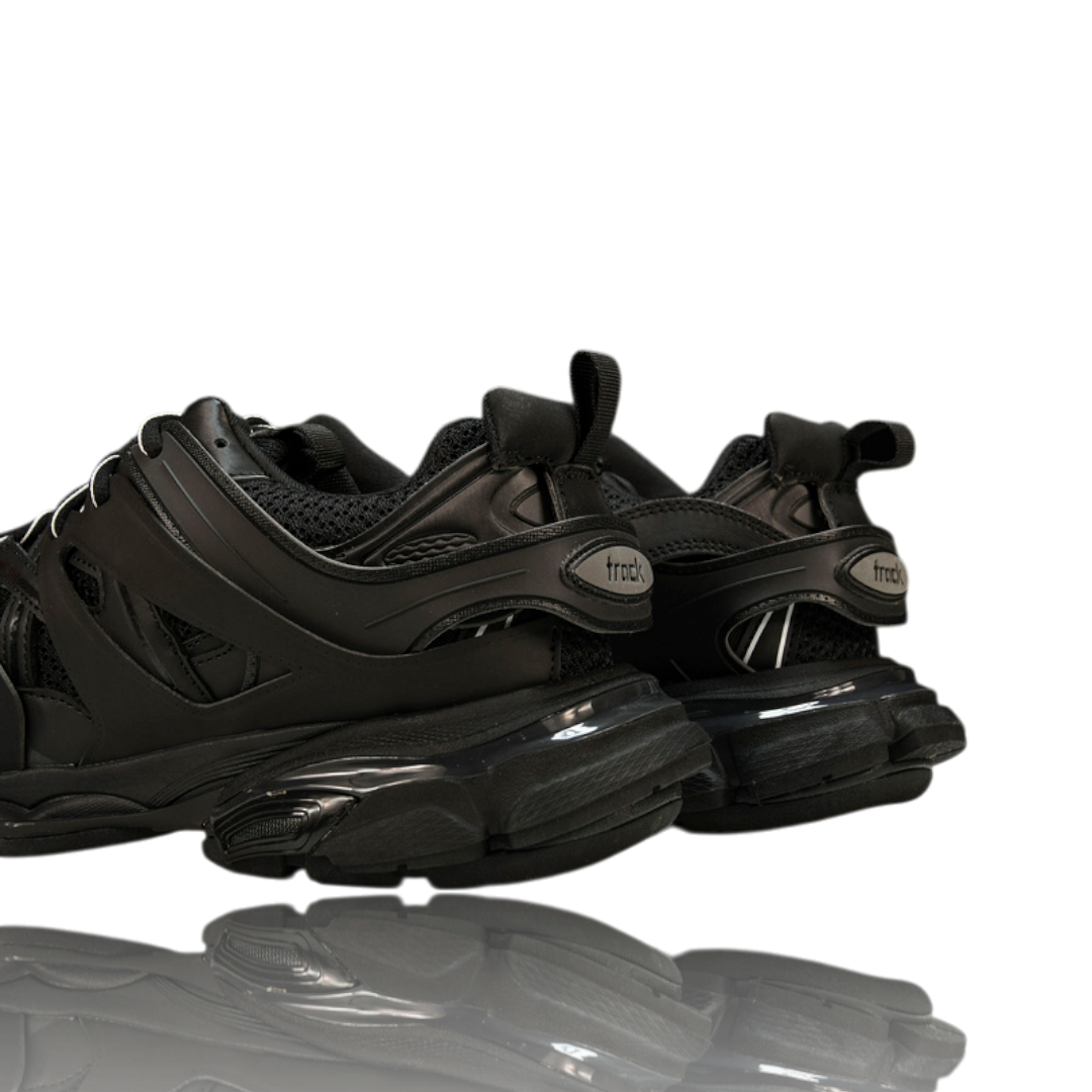 Track Trainer 'Triple Black'