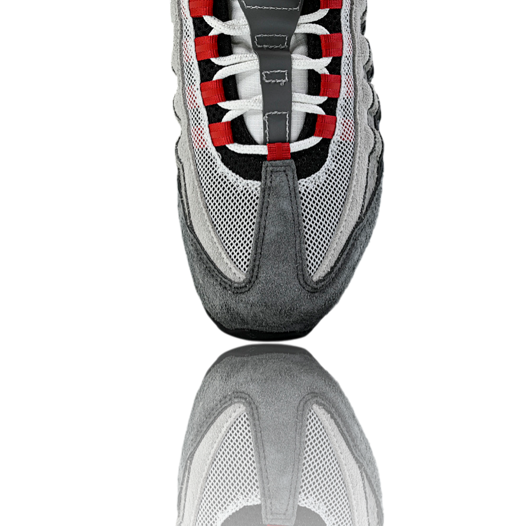 AM95 SP x Undefeated Geo 'Tokyo Bright Crimson'