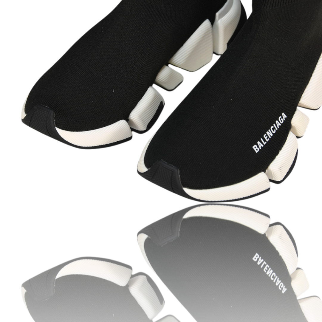 Speed 2.0 Trainers 'Black White'