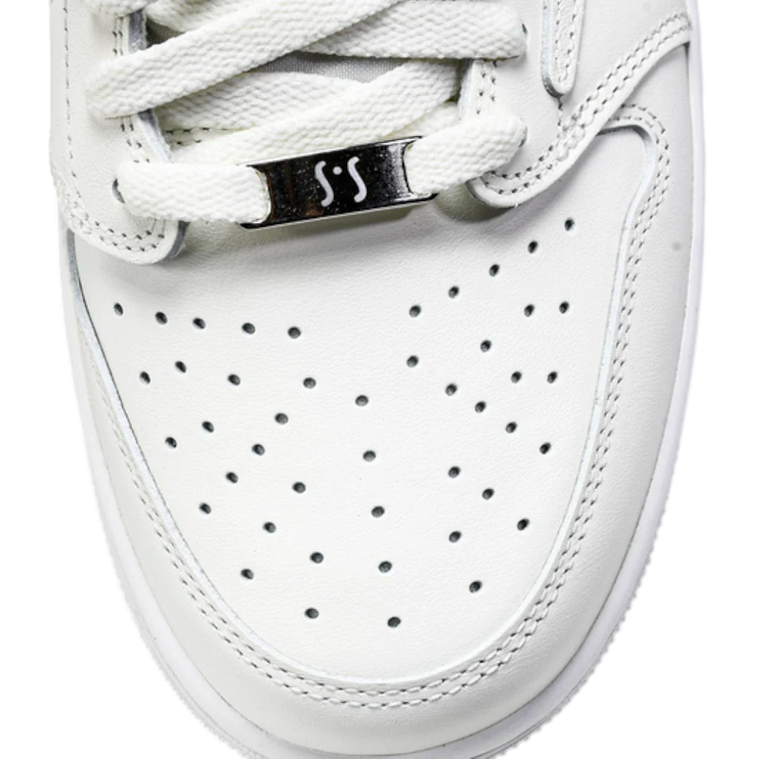 (CLEARANCE) Travis Scott x AJ1 Low OG 'Michael Rubin White Party' Friends & Family