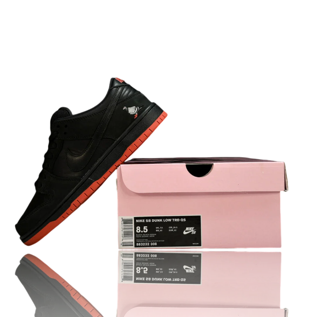 (CLEARANCE) Jeff Staple x SB Dnk Low 'Black Pigeon'