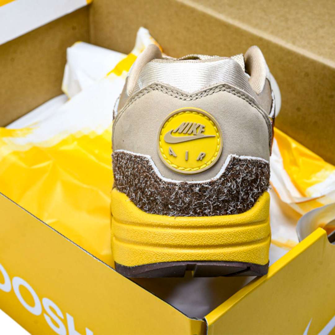 AM1 .SWOOSH Low Poly Big Head Origins