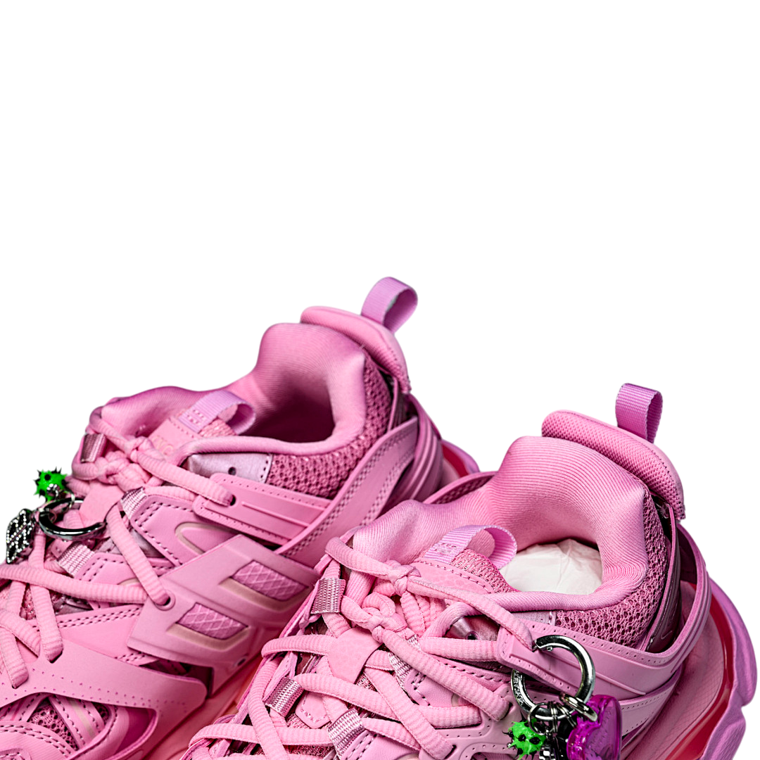 Track Trainer 'Pink' (Charm)