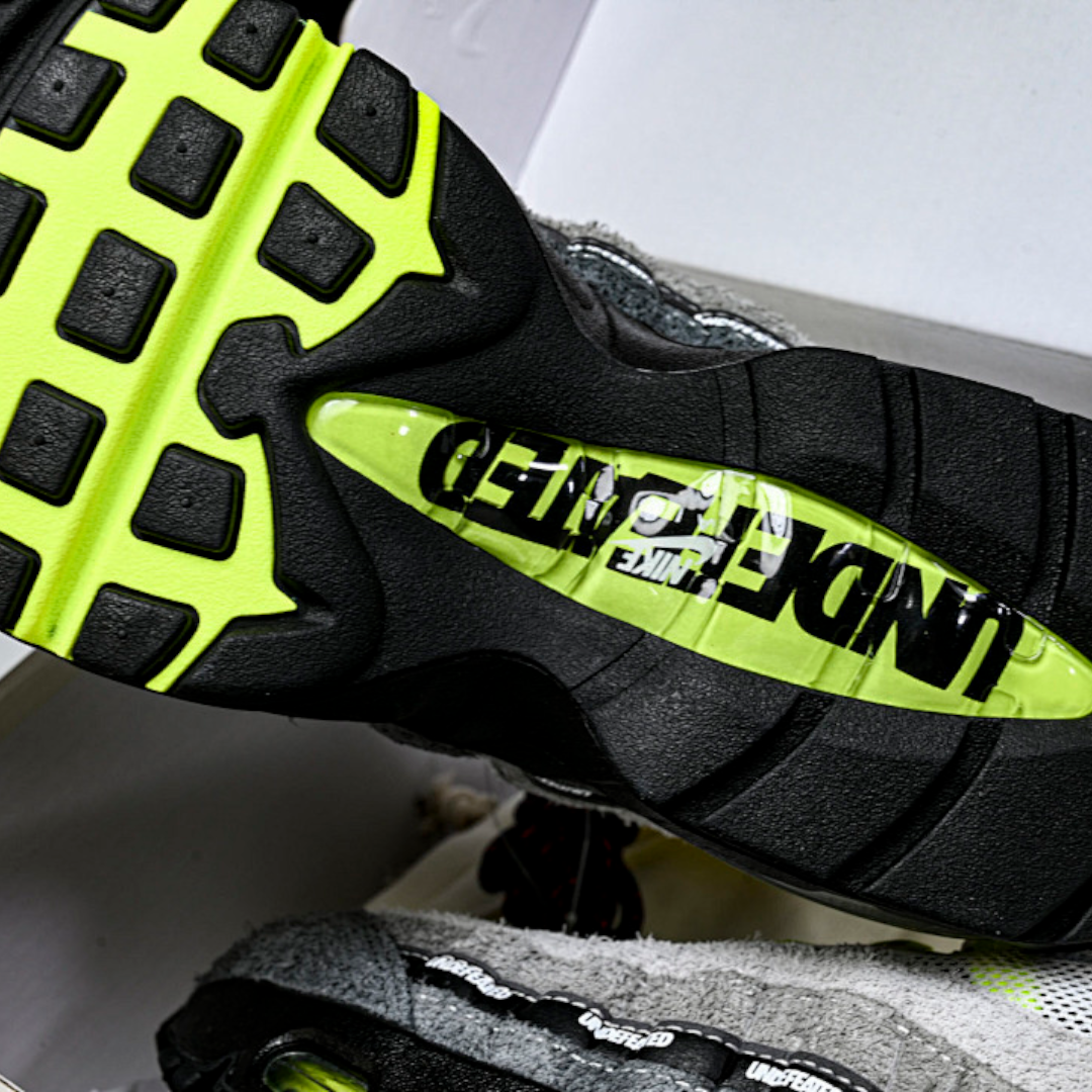 AM95 SP x Undefeated Geo 'Geo NYC Neon'