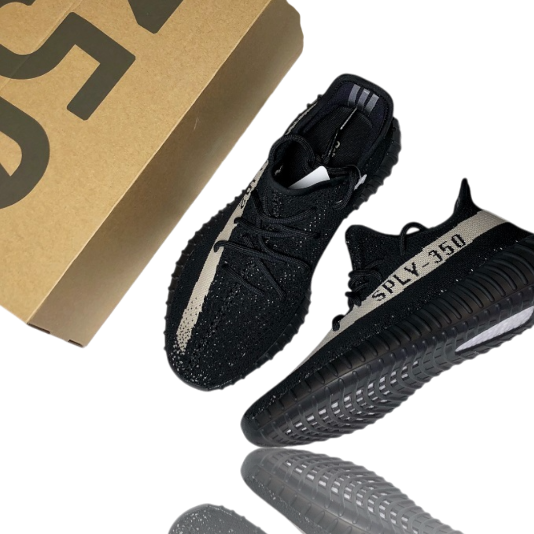 (CLEARANCE) Yzy Boost 350 V2 'Core Black White'