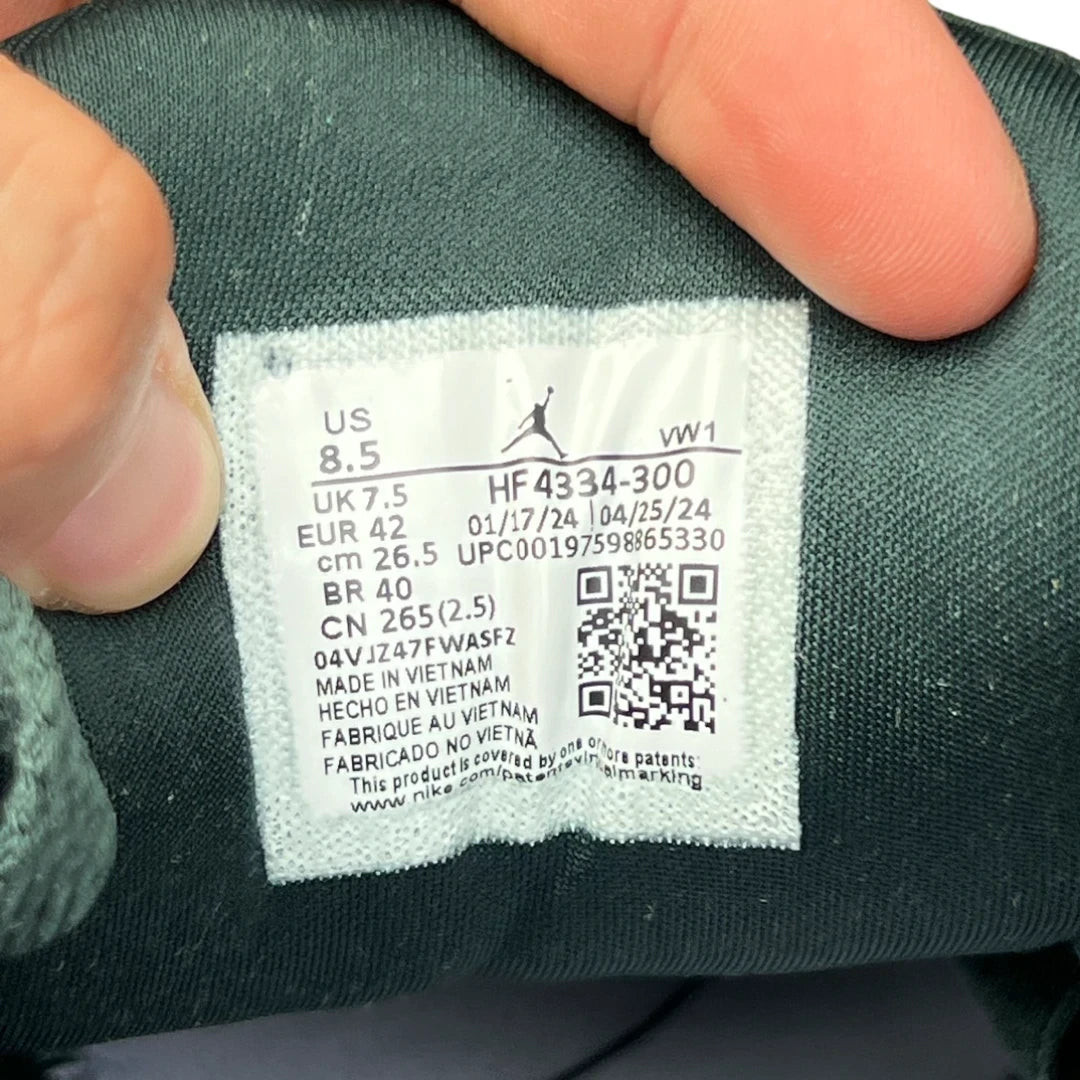 8f1bf586-Photoroom.webp