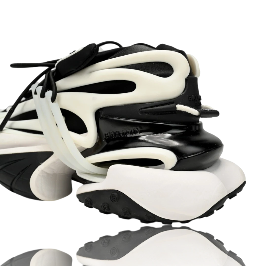 5ceeea17-Photoroom.webp